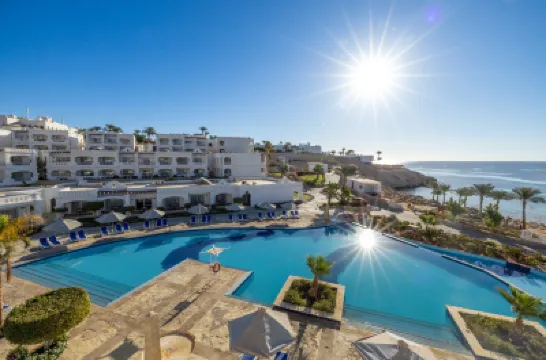 CONTINENTAL PLAZA BEACH RESORT by IHG Hotels near هوليوود شرم الشيخ