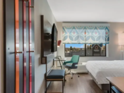 Tru by Hilton Greensboro Hotels in Guilford County