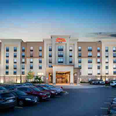 ハンプトン イン & スイーツ バリー Hotel Exterior