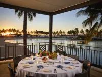 Hilton Hawaiian Village Waikiki Beach Resort Hotels in Honolulu