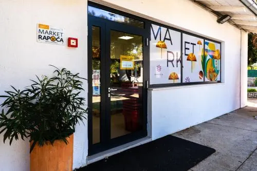 拉破卡移動之家旅館