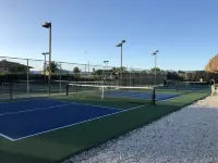 Quiet canal-front 3/3 Single-Family Home with Private Pool & Cabana Club Access Hotels in Key Colony Beach