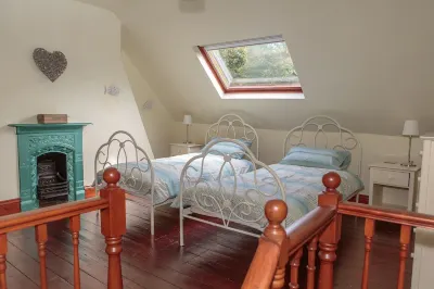 House, Attractive Views Of The Byes, Family and Pet Friendly Hotel in zona Sidmouth Town Beach