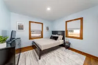 Adorable Downtown Loveland Chalet Hotels near King Soopers