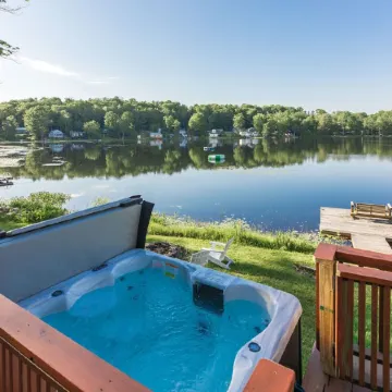 Magical lakeside retreat with hot tub + dog friendly!