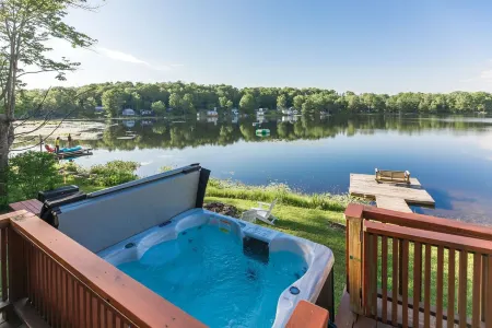 Magical lakeside retreat with hot tub + dog friendly!