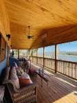 5bd~4ba Near Smoky Mountains Attractions~Majestic Views, Hot Tub, FirePit SMORES