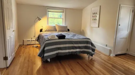 Perfect Location in Princeton w/ Peaceful Serenity Отели в г. Принстон