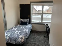 Downtown 2BR Apartment Hotels in Marshall