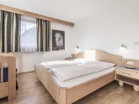 App. LENA - Erlenbach House in Schenna near Merano Hotels in Scena