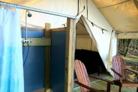 Lakefront Glamping Tent w/ensuite bathroom, King Bed, Fabulous View, near Acadia
