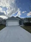 Lovely 4-bedroom house with AC and WiFi in Clermont Отели рядом с достопримечательностью «Восток Таун Сентер»