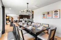 Heated, Saltwater Pool-Hot Tub-GameRm-Bar-Near Keeneland-Bourbon Trail-Dogs OK!