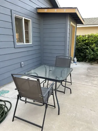 Renovated studio 15 minutes from downtown San Diego Отели в г. Лемон Гров