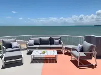 Absolute Beachfront With Exclusive Rooftop