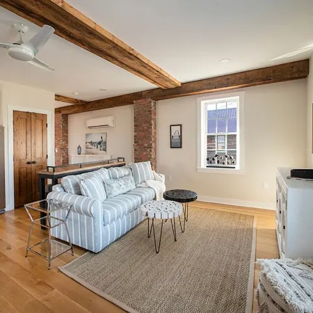 Stunning Downtown Studio in Lewes