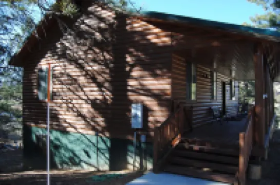 Welcome home! Your base for Zion, Bryce, Duck Creek