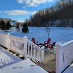 Cozy 4 Bedroom, 3 Bath House 1 mile from Village