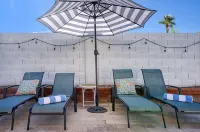 Scottsdale Oasis - Private pool & sleeps 10! Minutes to Old Town & airport!