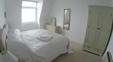 1 Bedroom Apartment With Stunning Sea Views, Private Gardens And Tennis Court