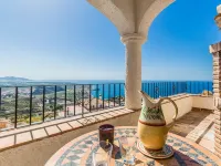 Villa with private pool and amazing views Hotels in Salobrena