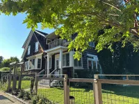 Cozy Family-Friendly Beach Retreat with Pool Hotels in Bellport