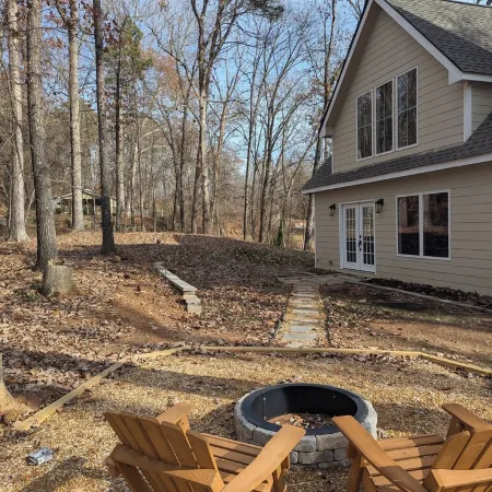 Brand new 3BR home on 10 wooded acres near Lake Lanier