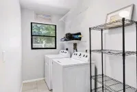 Modern 2 Bedroom Farmhouse
