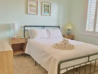 Oceanfront, Ocean Club F101, Linens included, 3Br 2ba, pool Hotels in Indian Beach