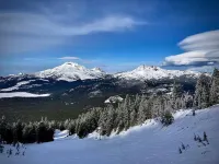 Redmond Basecamp Getaway = Fun/Climb/Hike/Ski/Family-Smith/ExpoCtr/Sisters/Bend!