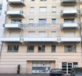 STANDING APARTMENT T3 60 m2 DOWNTOWN / NEAR THE BEACH / SECURE PARKING