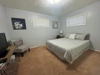 Stylish Comfort in the Heart of the City" 大瀑布城住宿飯店