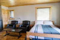 Yellowstone Cabin #5 at Gallatin Canyon Cabins