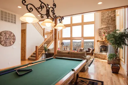 Rock Canyon Ranch Lodge 2 Zion National Park Отели рядом с достопримечательностью «Checkerboard Mesa»