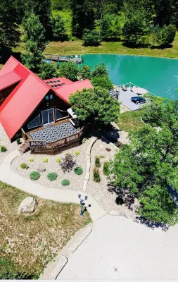 End of Summer Special. Weekday Rates Lowered. Private Retreat - Book Now!