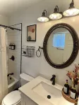 Chic 1B/1B Located in The Heart of Old Town Scottsdale w/ Pool!! فنادق في 