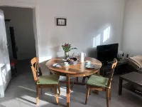 Cozy barrier-free FEWO in new building directly between vineyards and the Main river Hotels in Segnitz