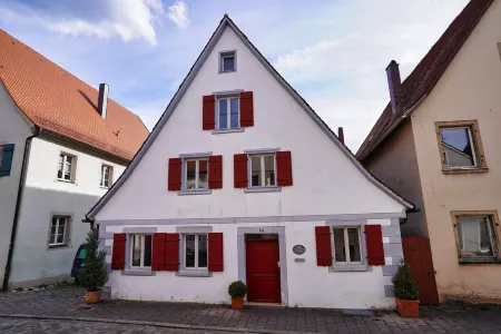 Rent one of the oldest houses in Weissenburg's old town, for up to 9 people