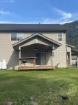 Midtown Hideaway-Spacious comfortable home w/firepit. Hotels near Auke Bay Park