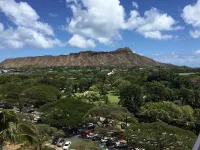 the Birdcage - Waikiki Hideaway, Steps to the Beach