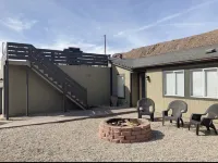 River house with desert view Hotels near Colorado River