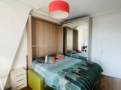 Grand Appartement à 10 Minutes de Paris