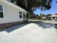 Beach Access, Sleeps 8, Pets-Yes! Blue Oak Cottage - Beach Supplies Included!