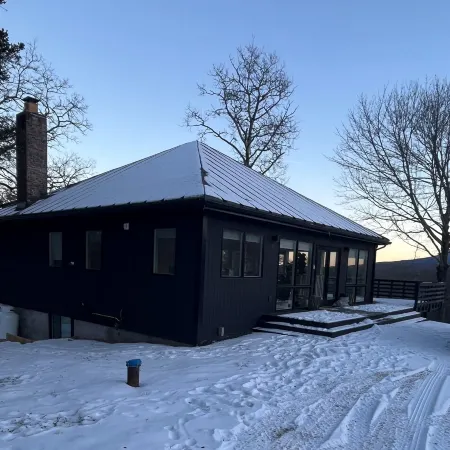 Omg Modern Country House Wrap Around Deck Beautiful Sunrise Walk to Zoom Flume. Отели в г. Дарем