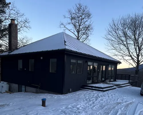 Omg Modern Country House Wrap Around Deck Beautiful Sunrise Walk to Zoom Flume. Hotels in Durham