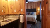 Cabin Located on Tannenbaum Golf Course in Drasco, AR.
