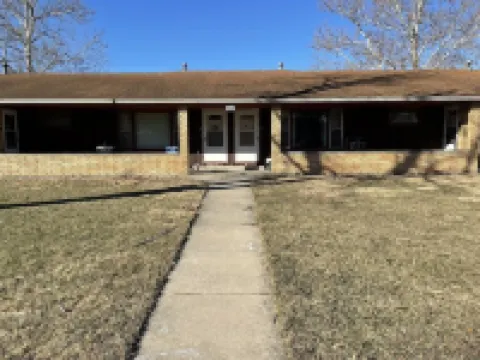 Spacious 2 bedroom apartment