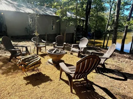 Serenity at Little River Canyon with Private Lake and Dock