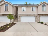 Renovated Modern Townhome in the heart of Holladay Hotels in Holladay