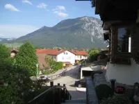 Relaxing holiday in a quiet green oasis